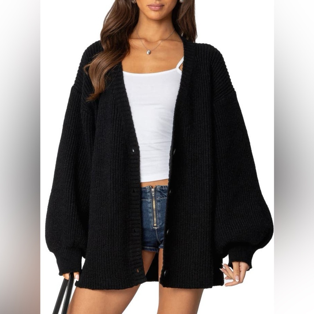 EDIKTED Mathilde Oversize V-Neck
Blouson Cardigan Black XS